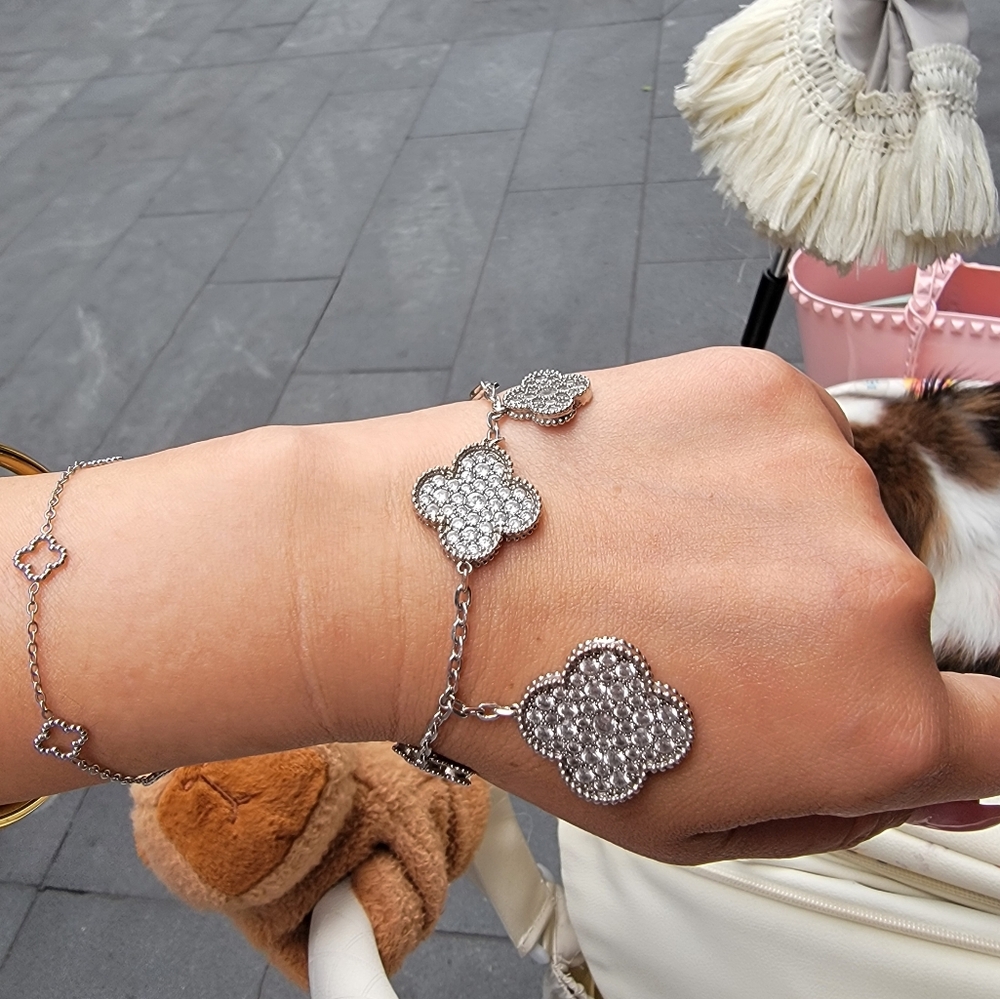 Intricate Silver Crystal Clover Bracelet with Delicate Chain